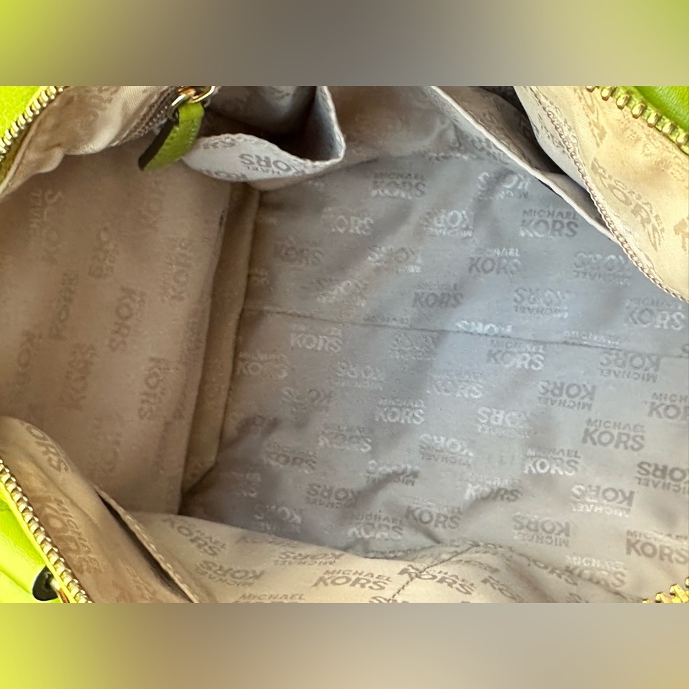Michael Kors | rare vintage lime green leather satchel bag shoulder strap - Picture 4 of 5
